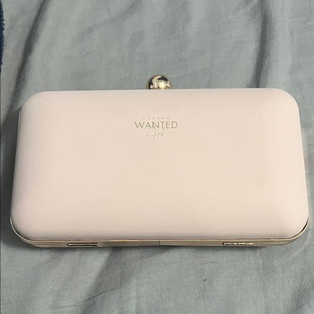 Wanted Girl Cream Clutch